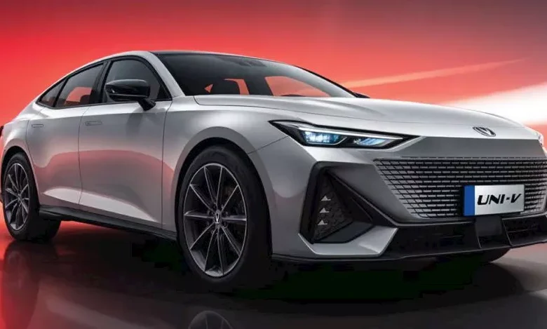 مراجعة شانجان UNI-V الجديدة في مصر.. تصميم جرئ وأداء رياضي قوي