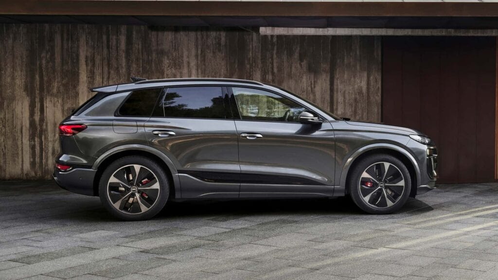أودي Q6 e-tron Performance الكهربائية في مصر: تصميم أنيق ومدى أكبر 8 567567567 1764 050550