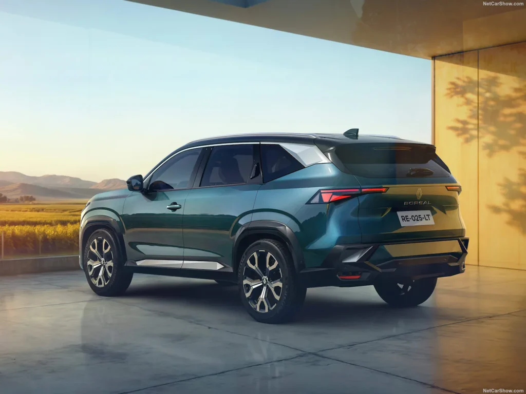 رينو تكشف عن بورِيال الـSUV الجديدة استعدادًا لطرح نسخة بـ7 مقاعد
