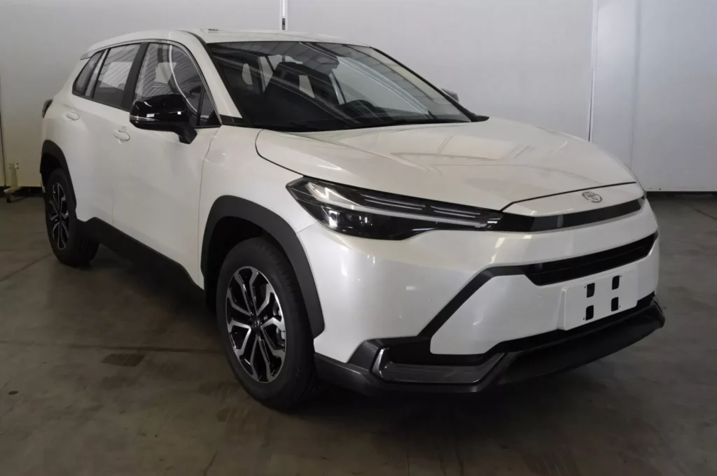 GAC Toyota Frontlander Corolla Cross 1 2048x1360 1