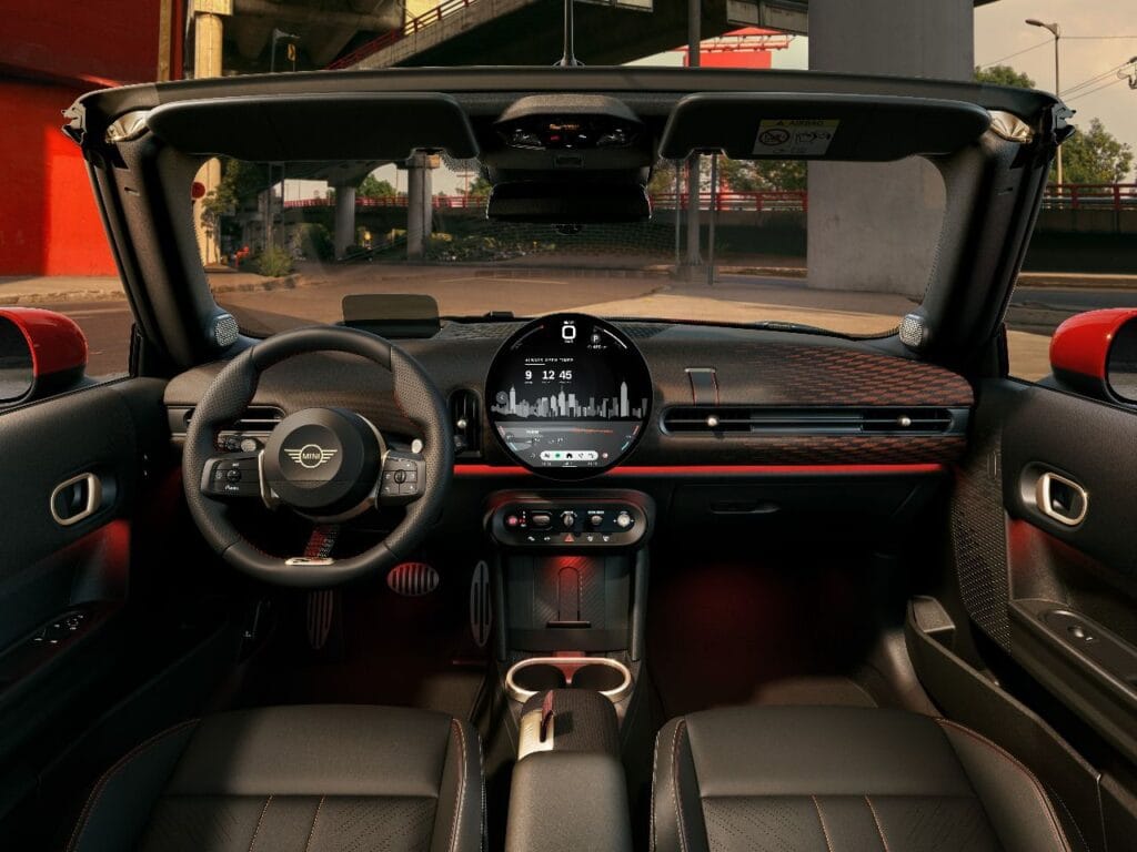 MINI تُطلق Cooper Convertible الجديدة في مصر.. سعر ومواصفات