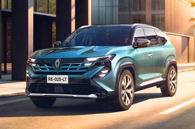 رينو تكشف عن بورِيال الـSUV الجديدة استعدادًا لطرح نسخة بـ7 مقاعد