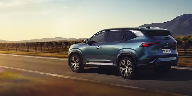 رينو تكشف عن بورِيال الـSUV الجديدة استعدادًا لطرح نسخة بـ7 مقاعد