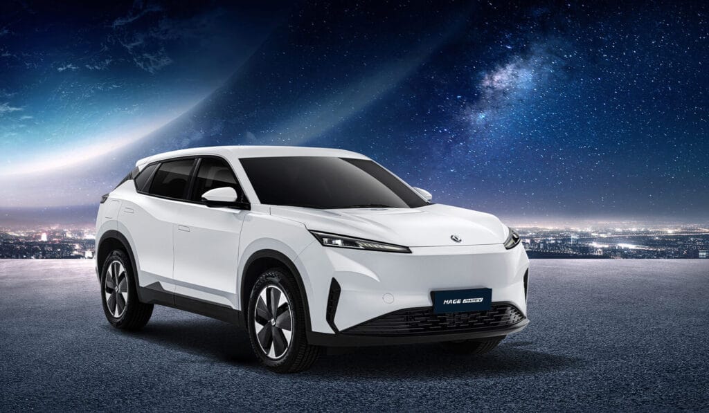 دونج فينج MAGE EV