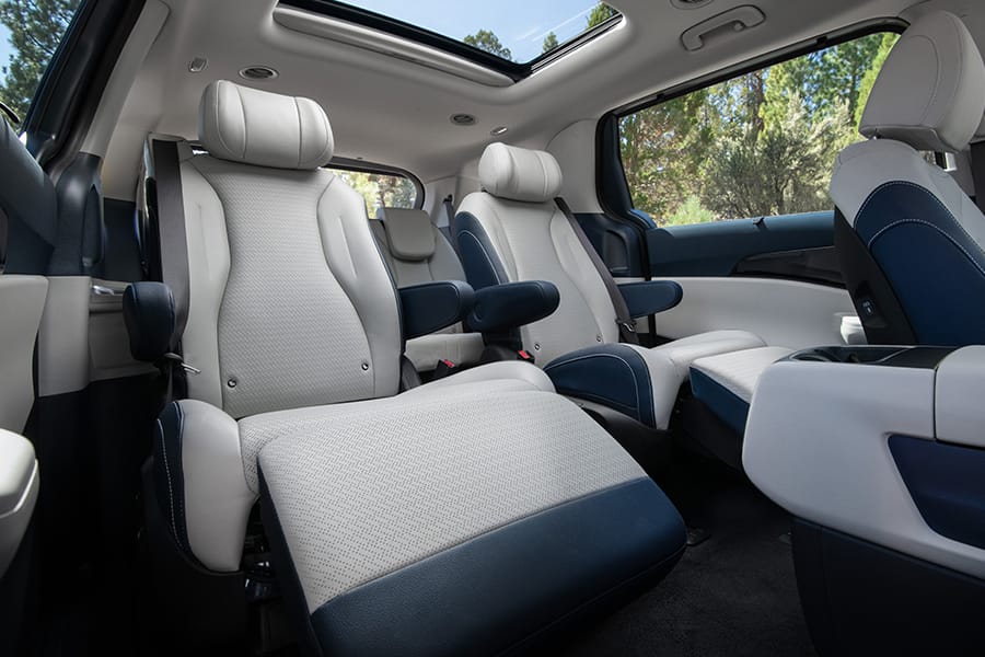 كيا كرنفال Kia Carnival.. لماذا تٌعد الخيار المثالي للعائلة المصرية؟