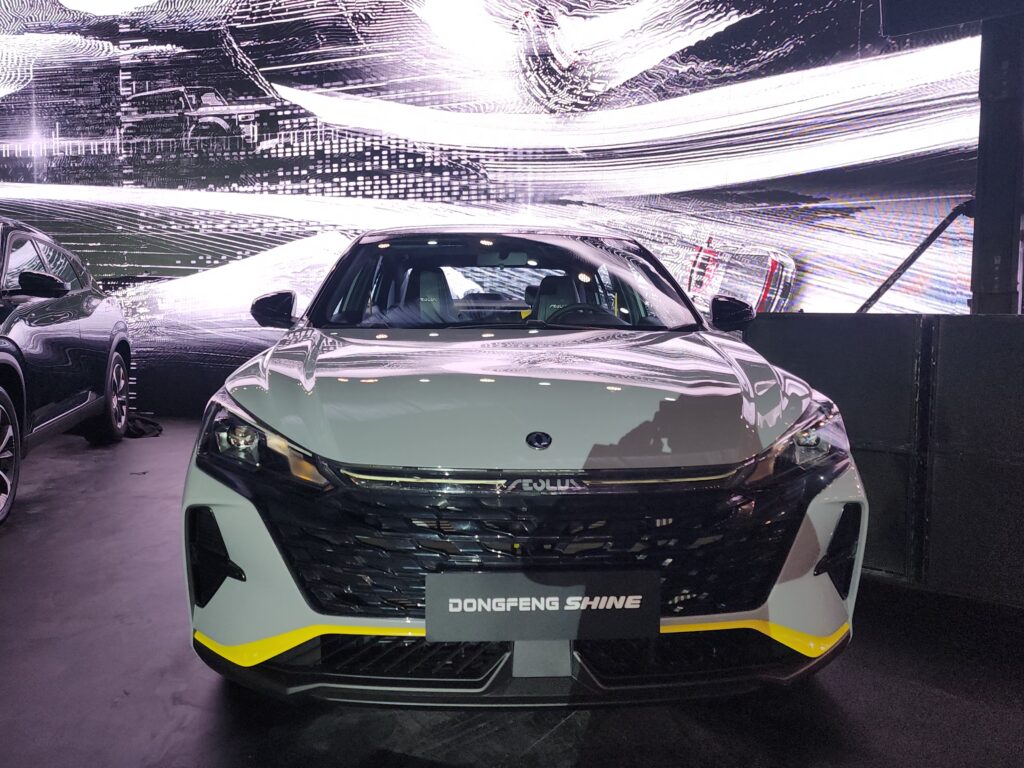 دونج فينج شاين Dongfeng Shine