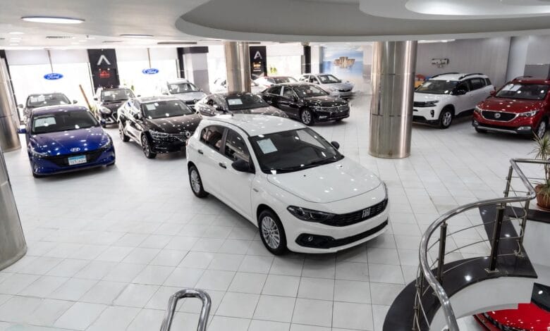 معارض السيارات