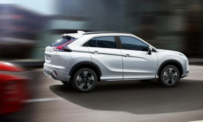 ميتسوبيشي إكليبس كروس