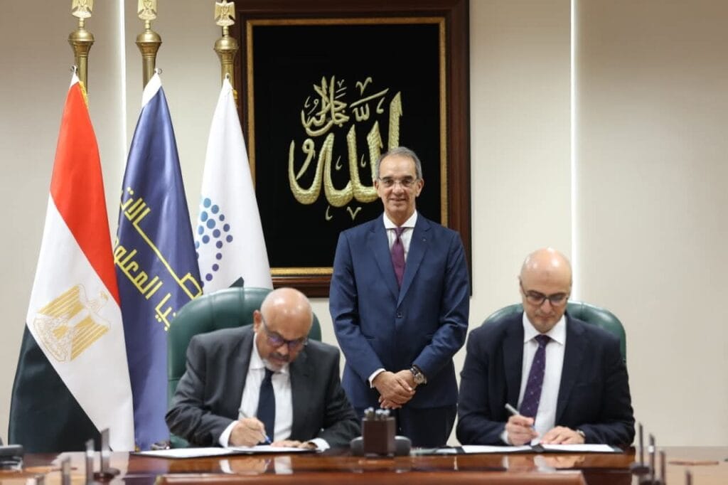 مصر تسمح لـ 7 شركات عالمية بتشغيل خدمات إنترنت الأشياء للسيارات