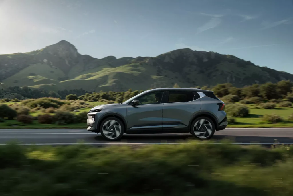 ميتسوبيشي إكليبس كروس EV الكهربائية