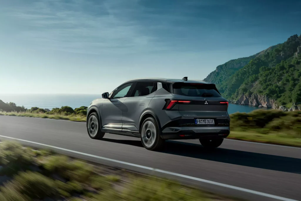 ميتسوبيشي إكليبس كروس EV الكهربائية