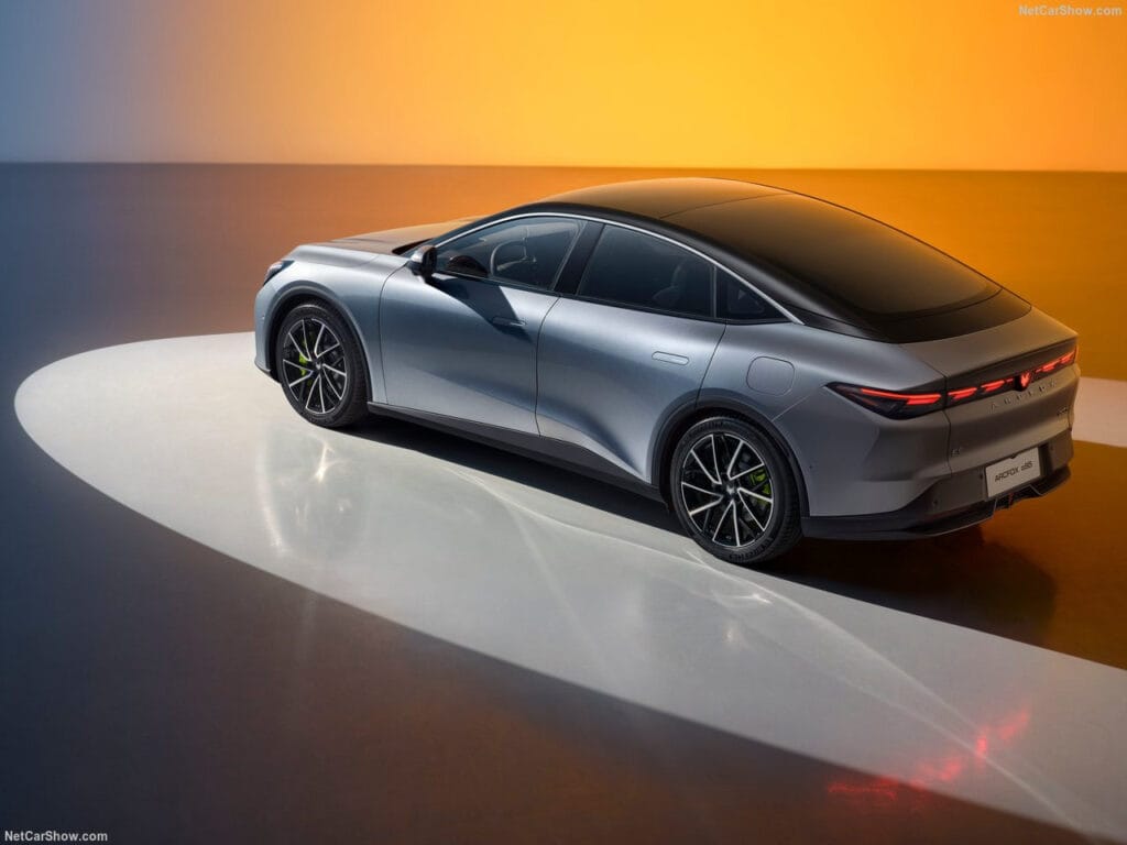 أرك فوكس ألفا S5 الكهربائية