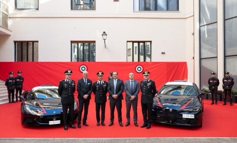 مازيراتي إم سي بيورا وألفا روميو جوليا كوادريفوليو.. سيارات رياضية لإنقاذ الأرواح