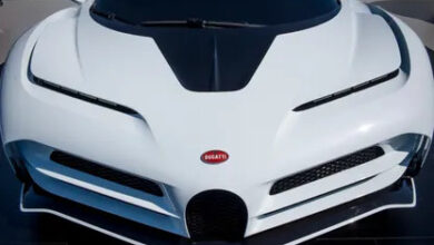 عائلة ساويرس تدخل عالم السيارات الفاخرة عبر صفقة استحواذ محتملة على بوغاتي