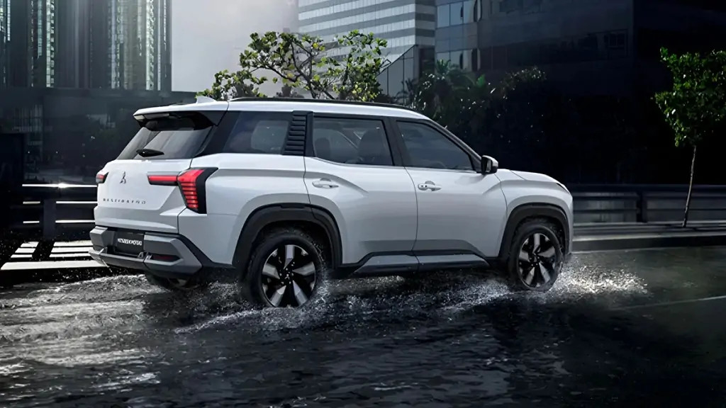 ميتسوبيشي ديستينيتور Destinator في مصر