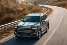 تويوتا لاند كروزر 300 هايبرد 2026