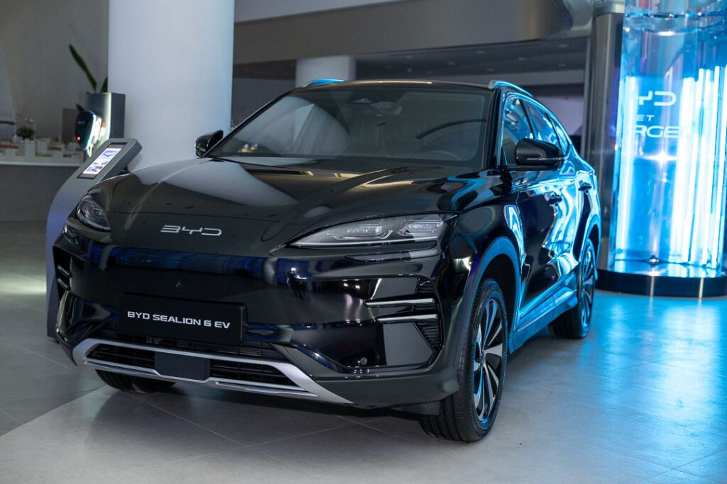 BYD Sealion 6 EV