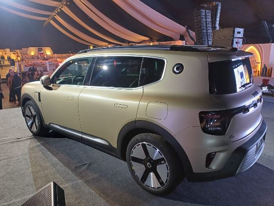 سمارت #5.. سيارة المستقبل تصل مصر