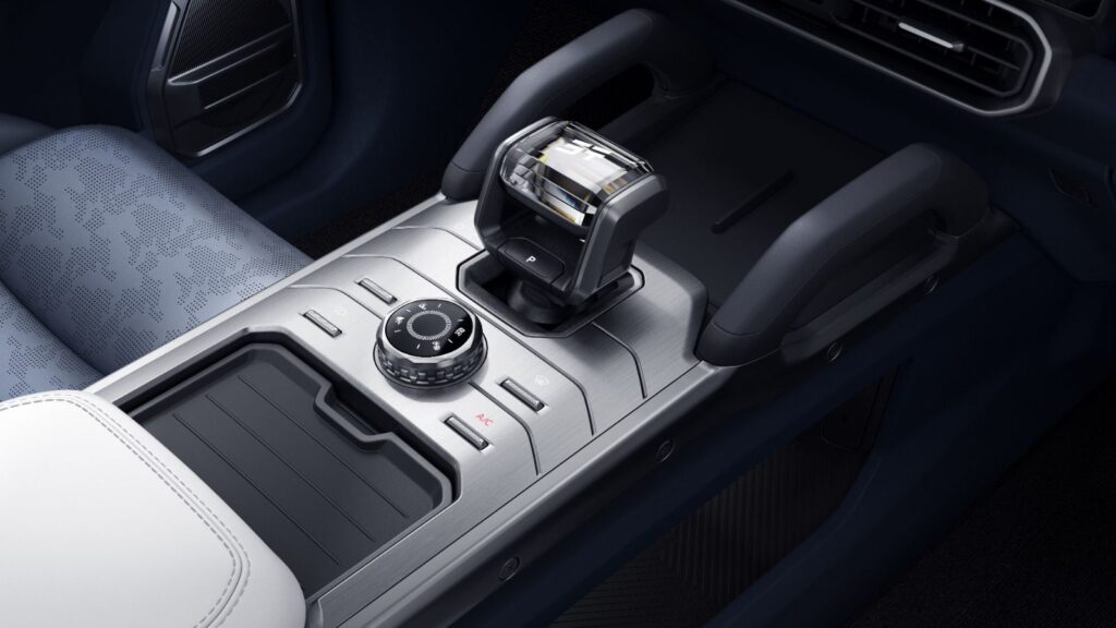 مراجعة جيتور T2 i-DM في مصر: سيارة هجينة تجمع بين القوة والراحة