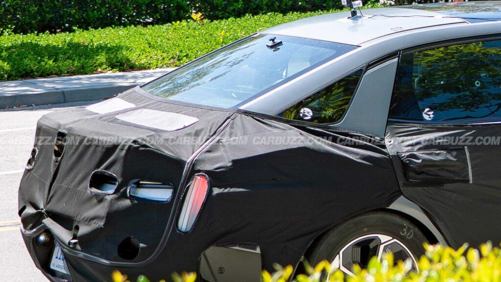 هيونداي إلنترا الجديدة