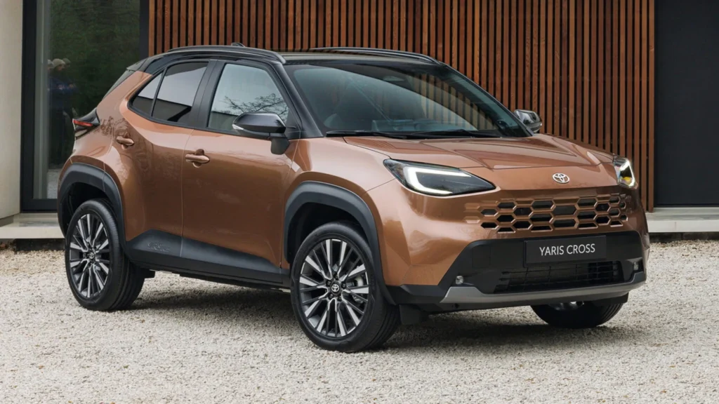 تويوتا ياريس كروس