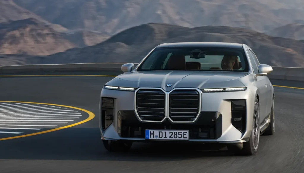 بي إم دبليو الفئة السابعة 2027