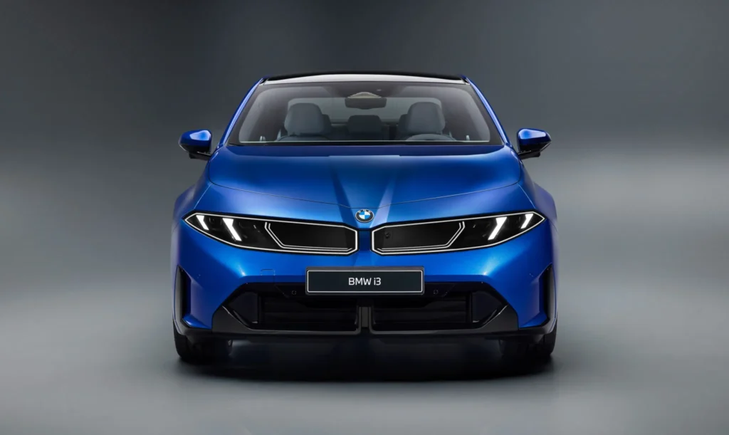 شحن 500 كم في 5 دقائق.. BYD تفجر المفاجأة وBMW ترد