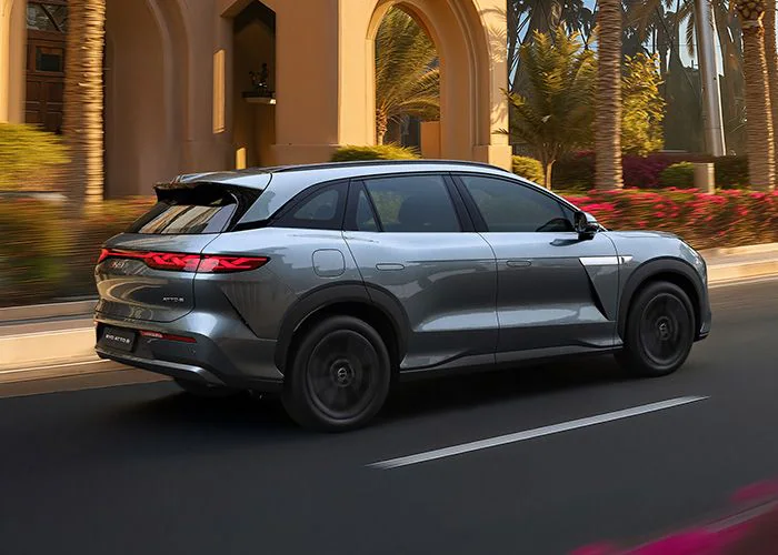 بي واي دي ATTO 8