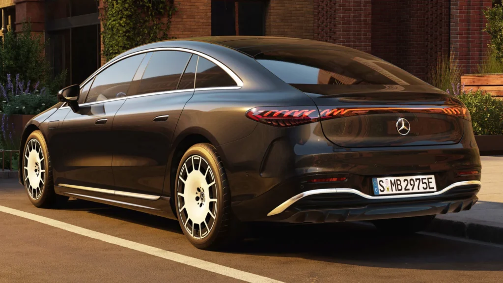 مرسيدس EQS 2027 الكهربائية