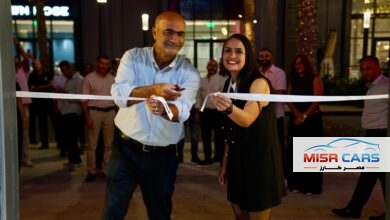 عز العرب ستار تفتتح أحدث صالات عرض smart في District 5